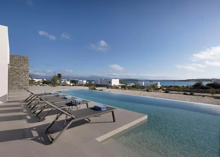 Celestial Santa Maria (Paros)